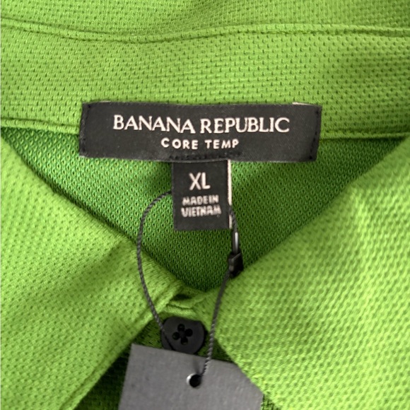 Banana Republic Men's Modern Green Polo - NWT - Picture 2 of 3